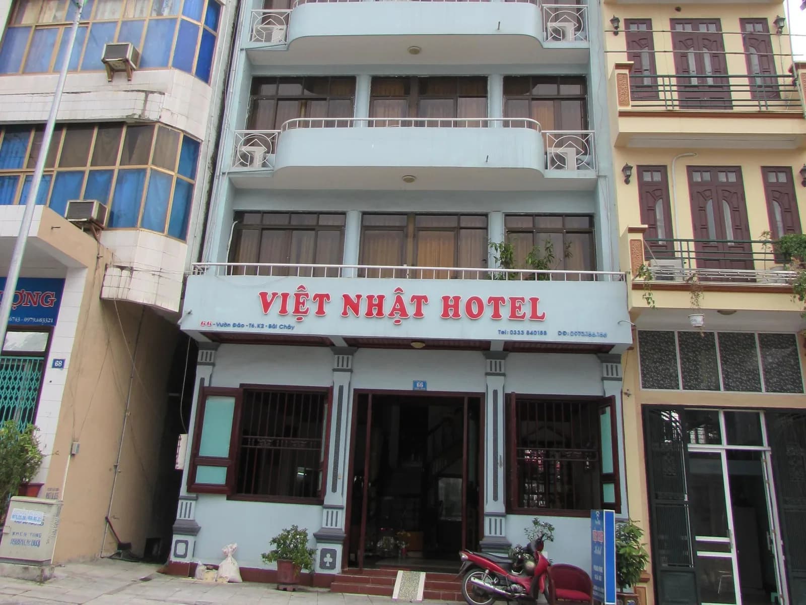 Việt Nhật Halong Hotel