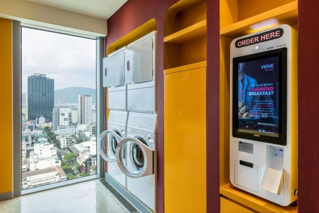 Laundromat tự phục vụ