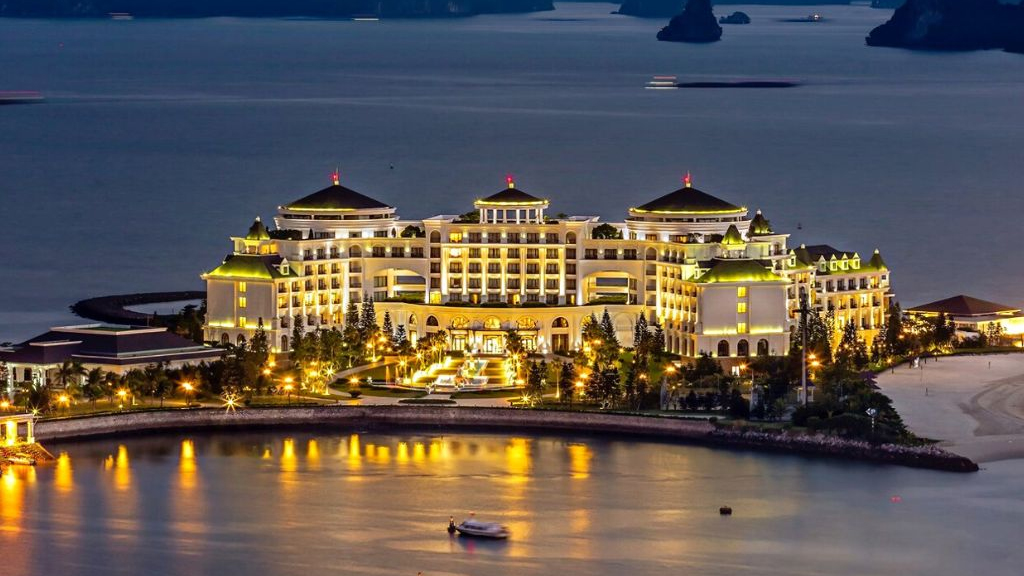 Vinpearl Resort & Spa Hạ Long — Nghỉ dưỡng 5 sao tại Hạ Long