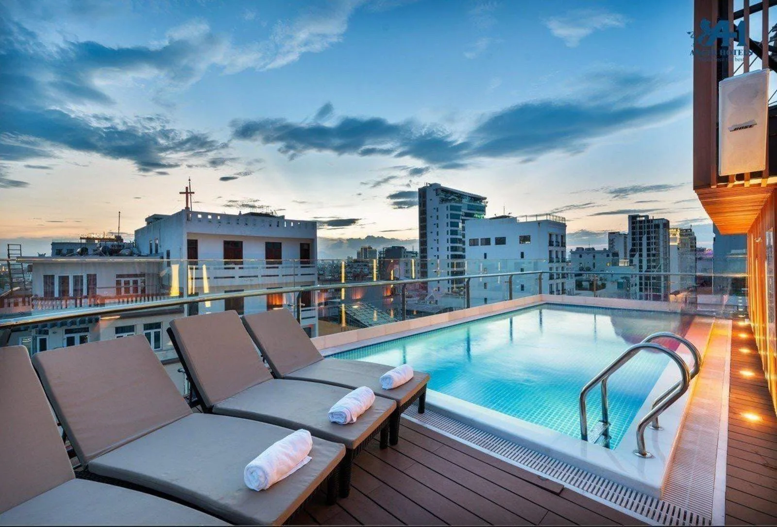 Angel Beach Hotel Đà Nẵng