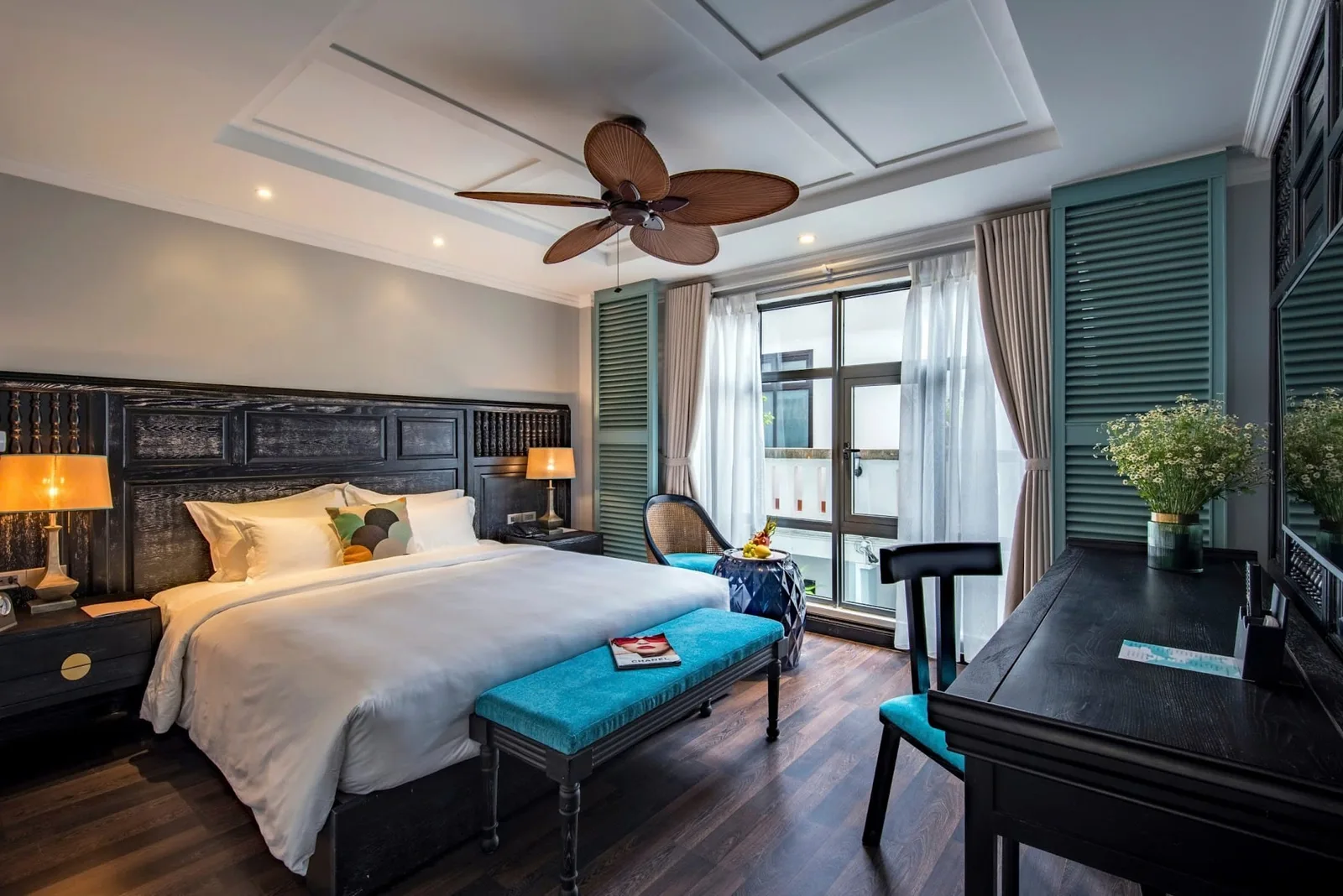 Deluxe Connecting Room