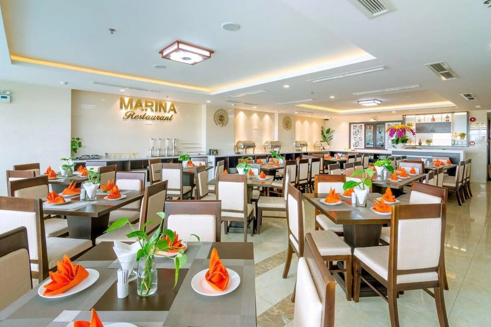 Nhà hàng Marina