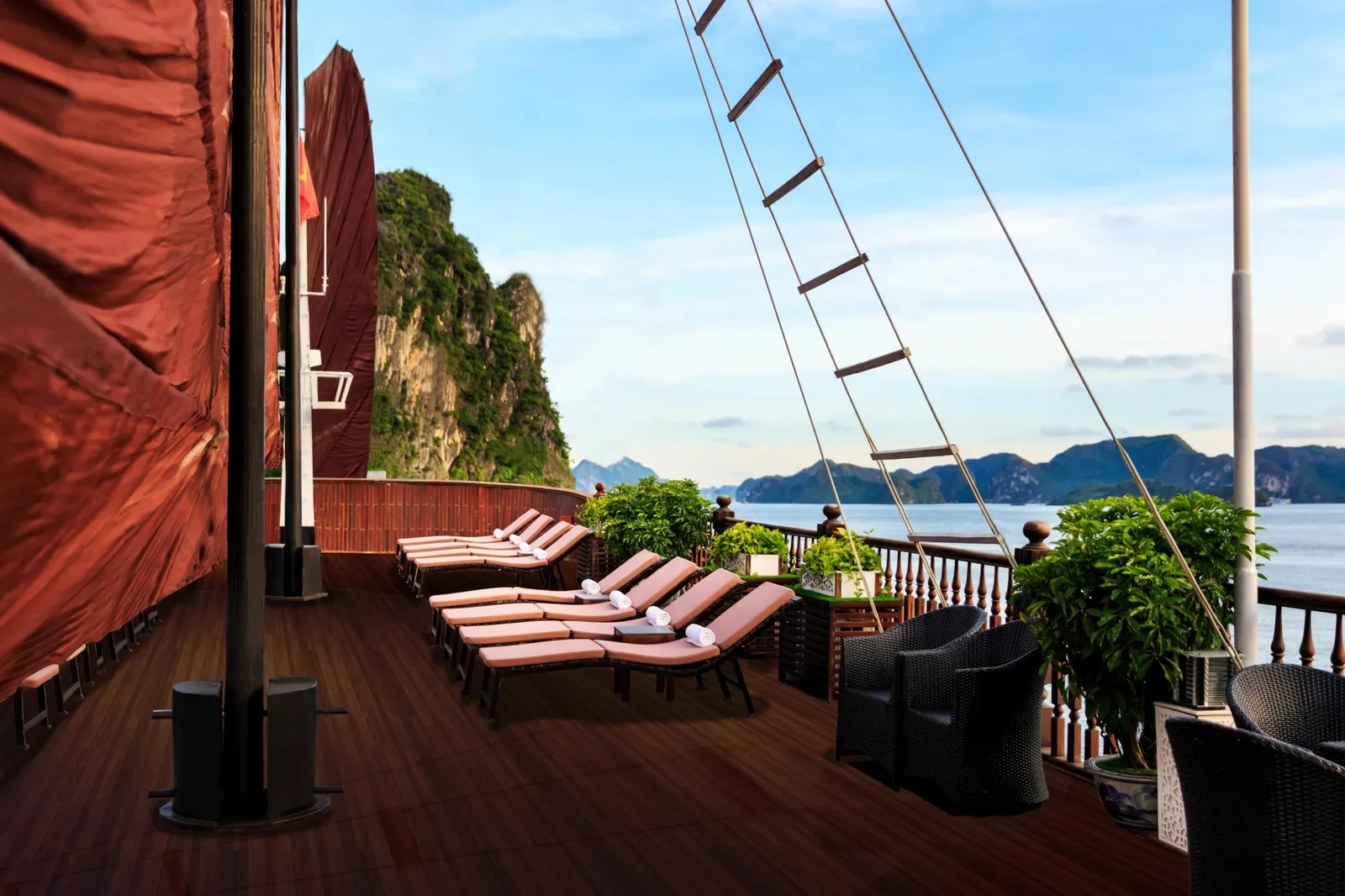 Du thuyền Alisa Premier – Tiện ích