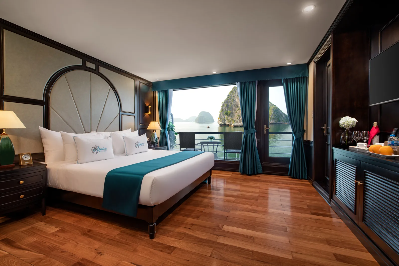 Cabin Junior Suite – Du thuyền Aspira
