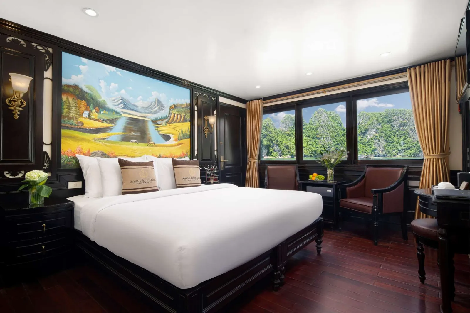 Du thuyền Athena Royal – Cabin Deluxe Balcony
