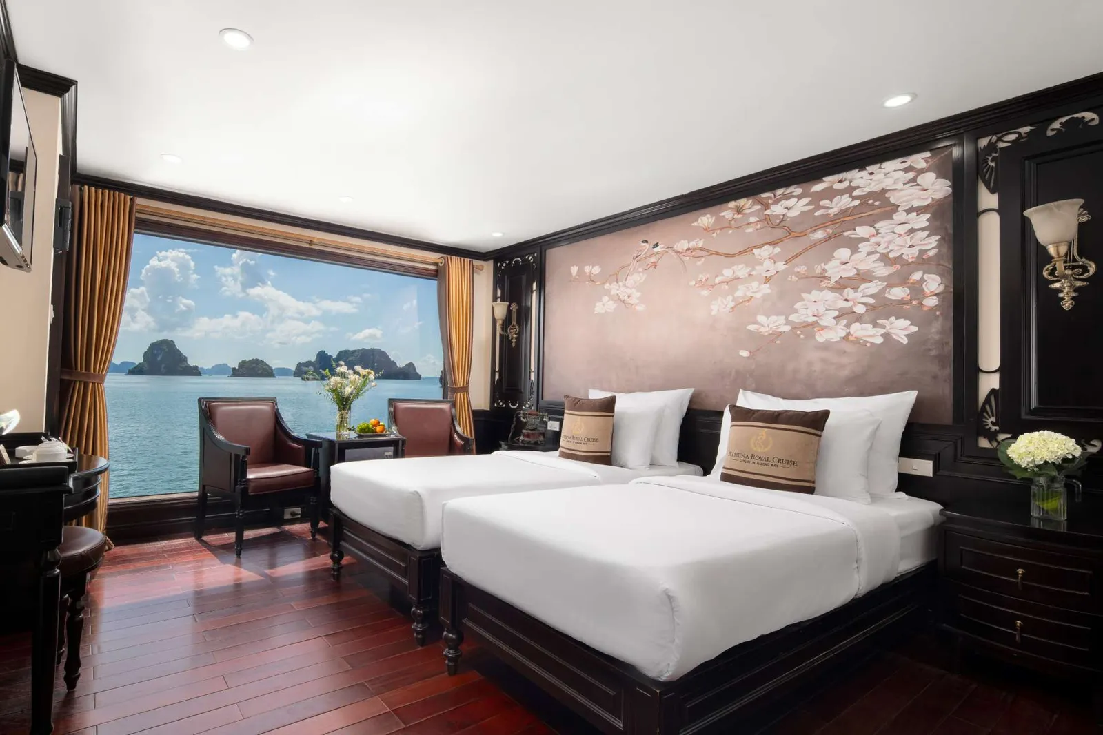 Du thuyền Athena Royal – Cabin Elegance Balcony