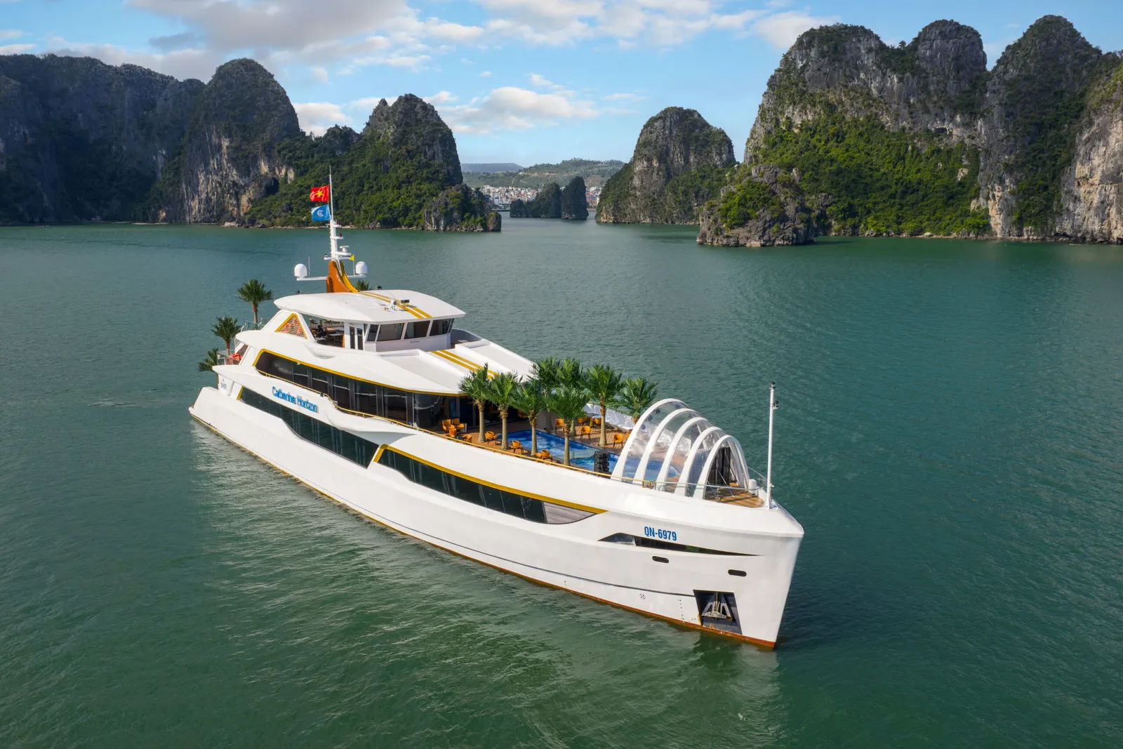 Du thuyền Catherine Horizon – Du thuyền
