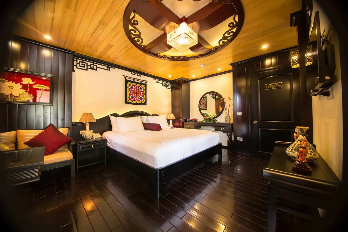 Cabin Deluxe – Du thuyền Dragon Legend
