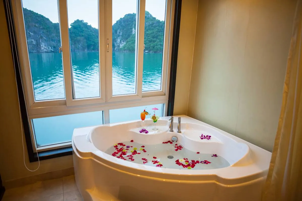 Du thuyền Dragon Legend – Cabin Deluxe 3