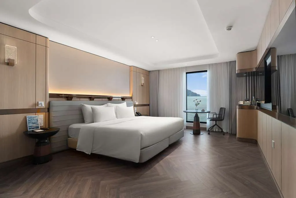 Cabin Ocean Suite – Du thuyền Grand Pioneers I