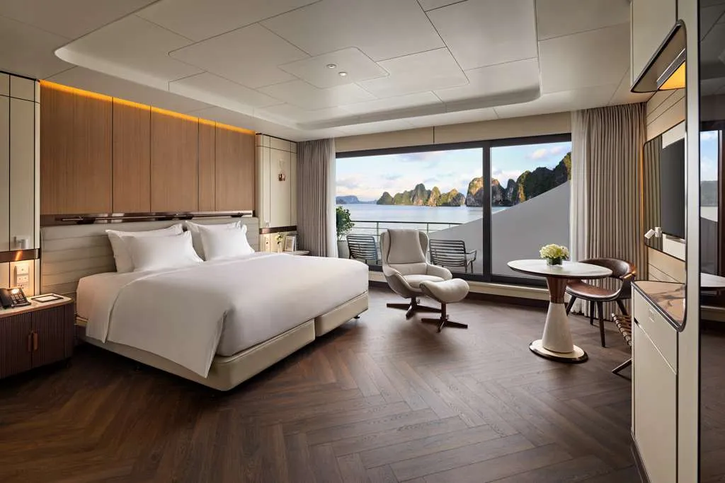 Cabin Ocean Balcony Suite – Du thuyền Grand Pioneers I