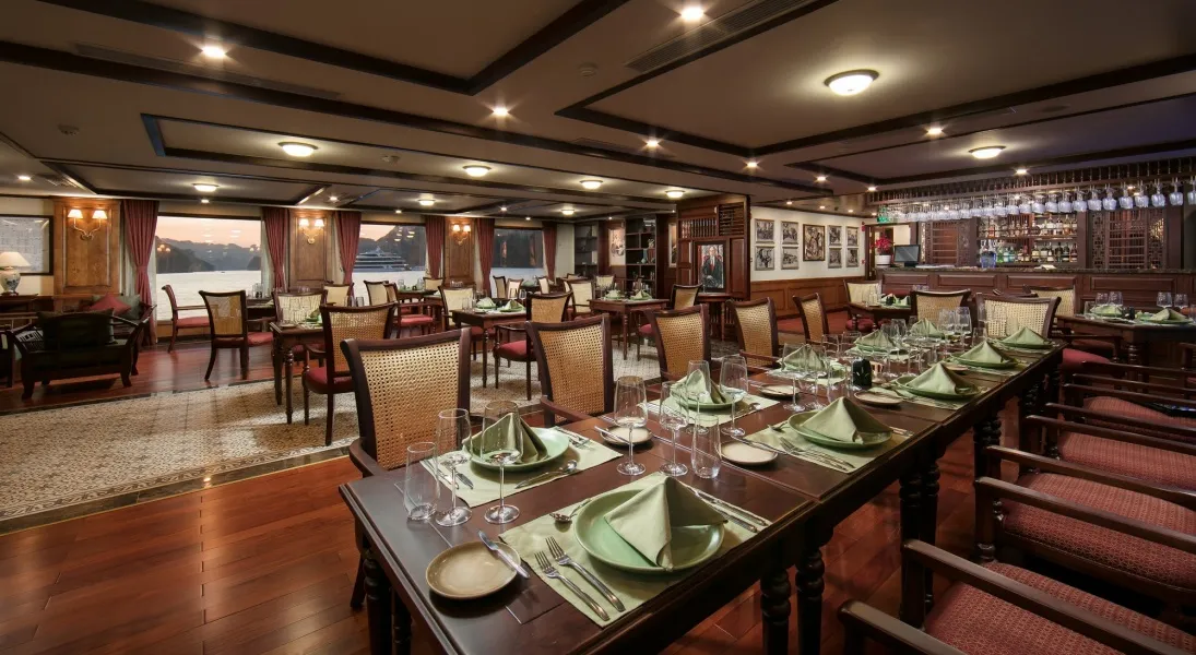 Du thuyền Heritage Bình Chuẩn – Nhà hàng & ẩm thực