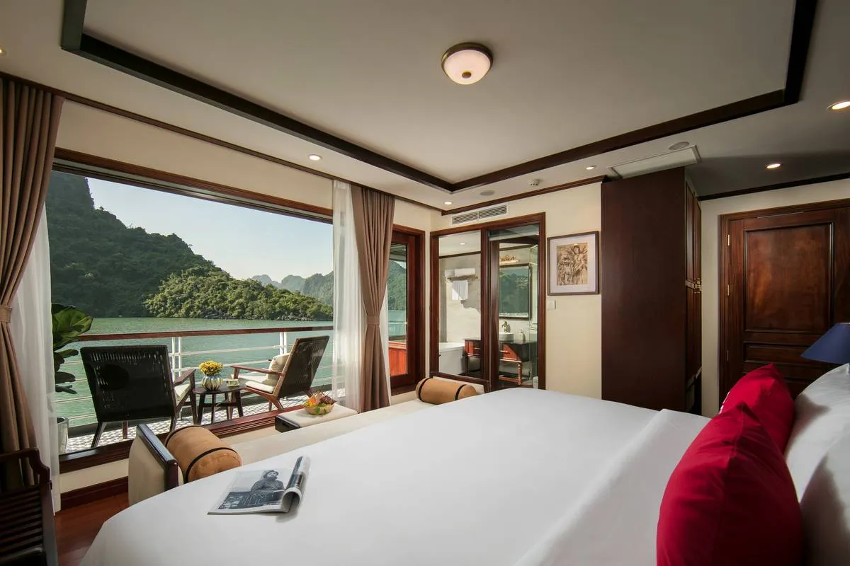 Cabin Delta Suite – Du thuyền Heritage Bình Chuẩn