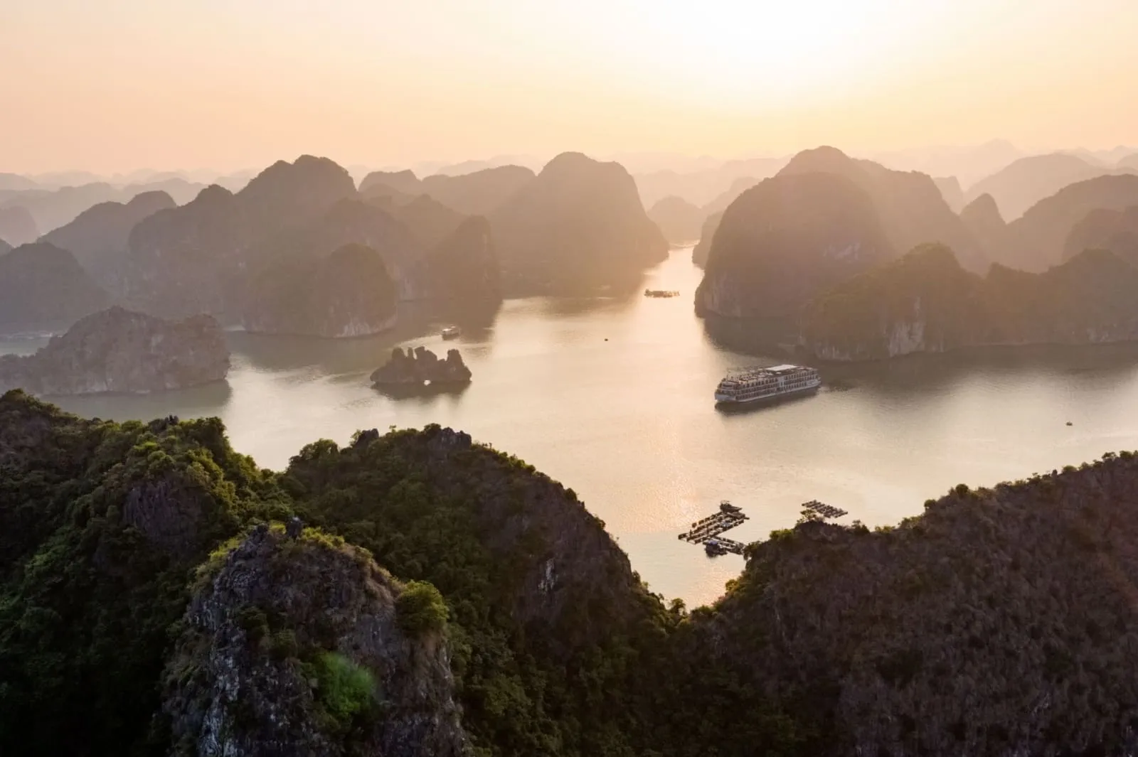 Tuyến Vịnh Lan Hạ