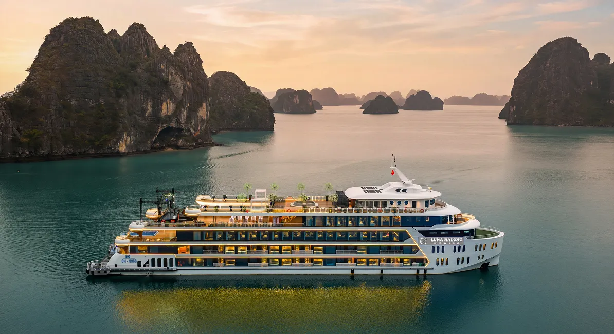 Du thuyền Luna Halong – Du thuyền 2