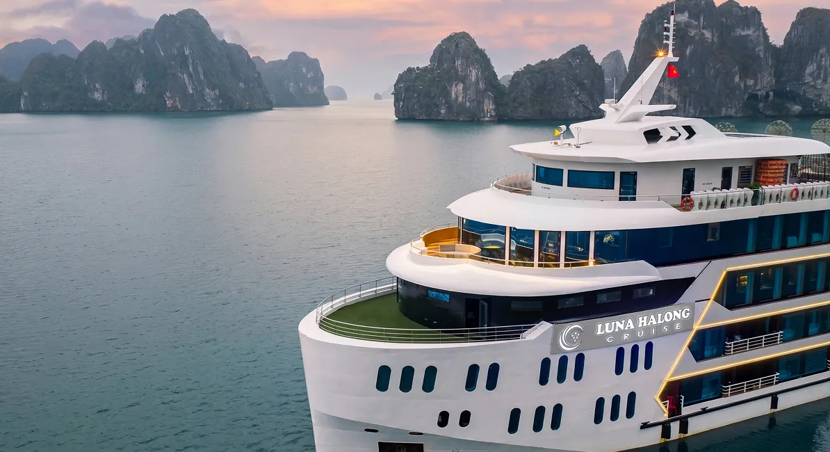 Du thuyền Luna Halong – Du thuyền 3