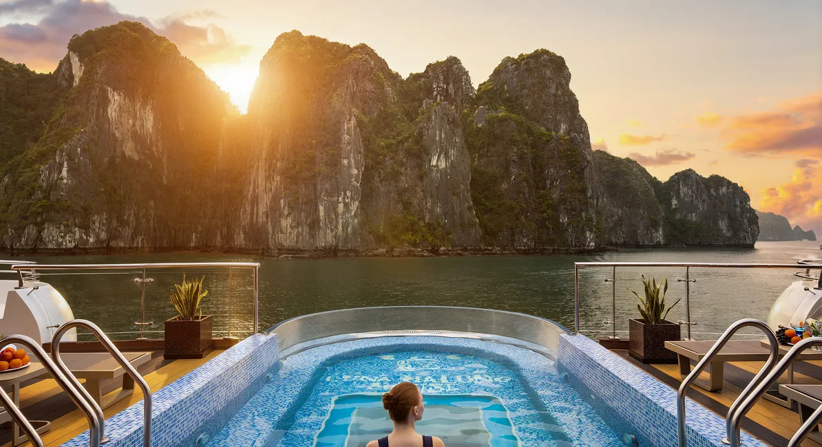 Du thuyền Luna Halong – Tiện ích 4