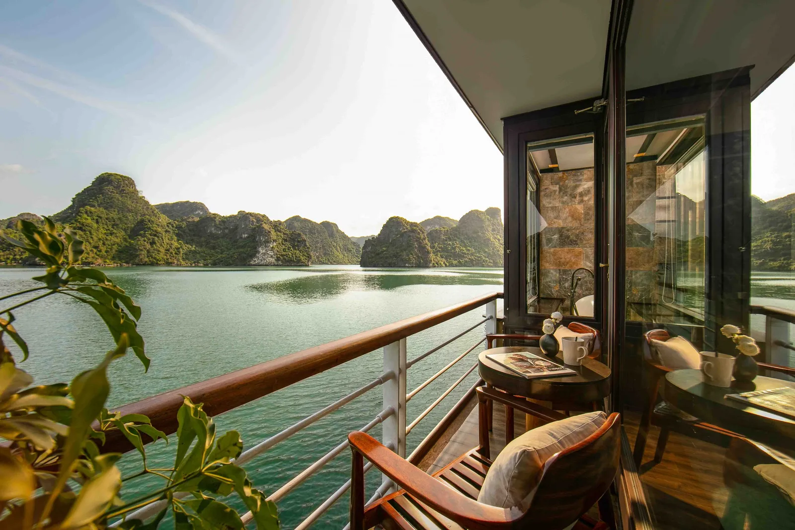 Du thuyền Orchid Trendy – Cabin Premium Deluxe Balcony