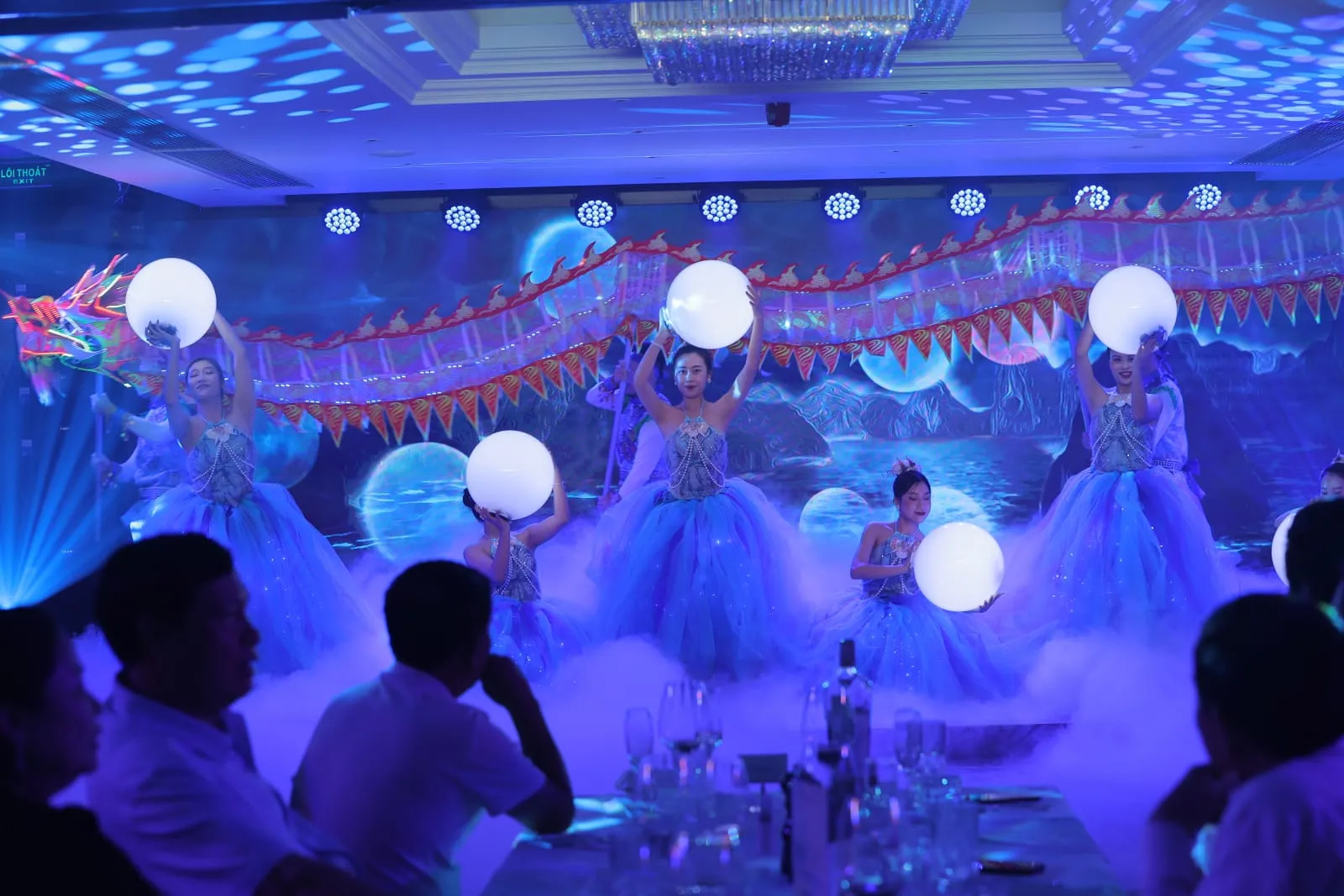 Du thuyền Paradise Delight – Hoạt động
