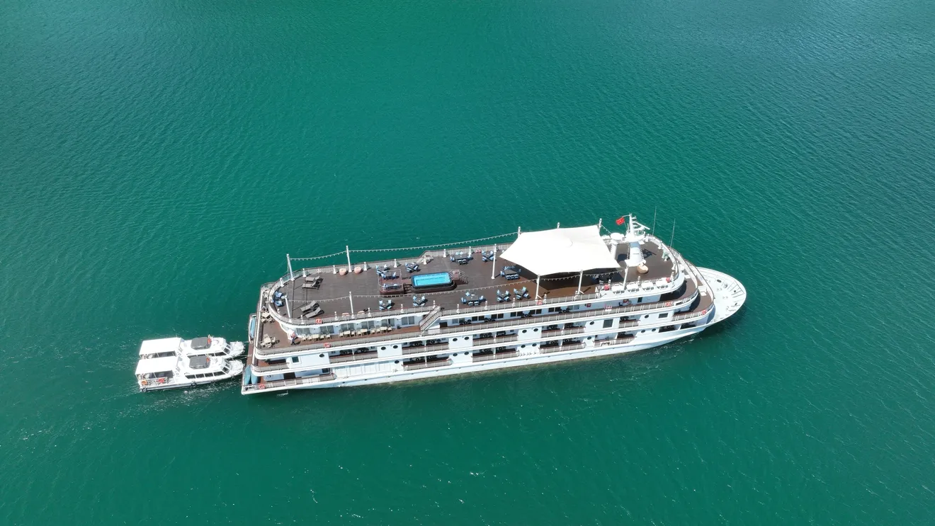 Du thuyền Paradise Grand – Du thuyền 3