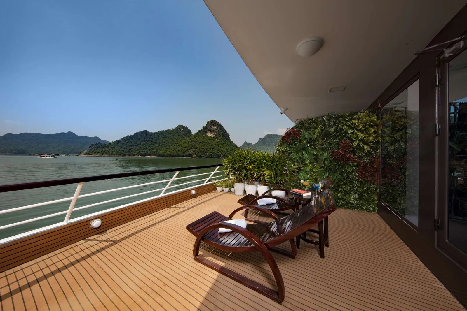 Du thuyền Scarlet Pearl – Cabin Onyx Pearl 2