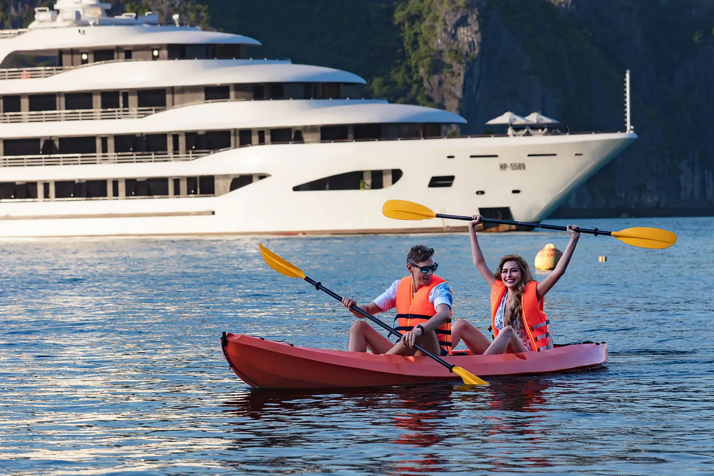 Kayak hang Sáng Tối
