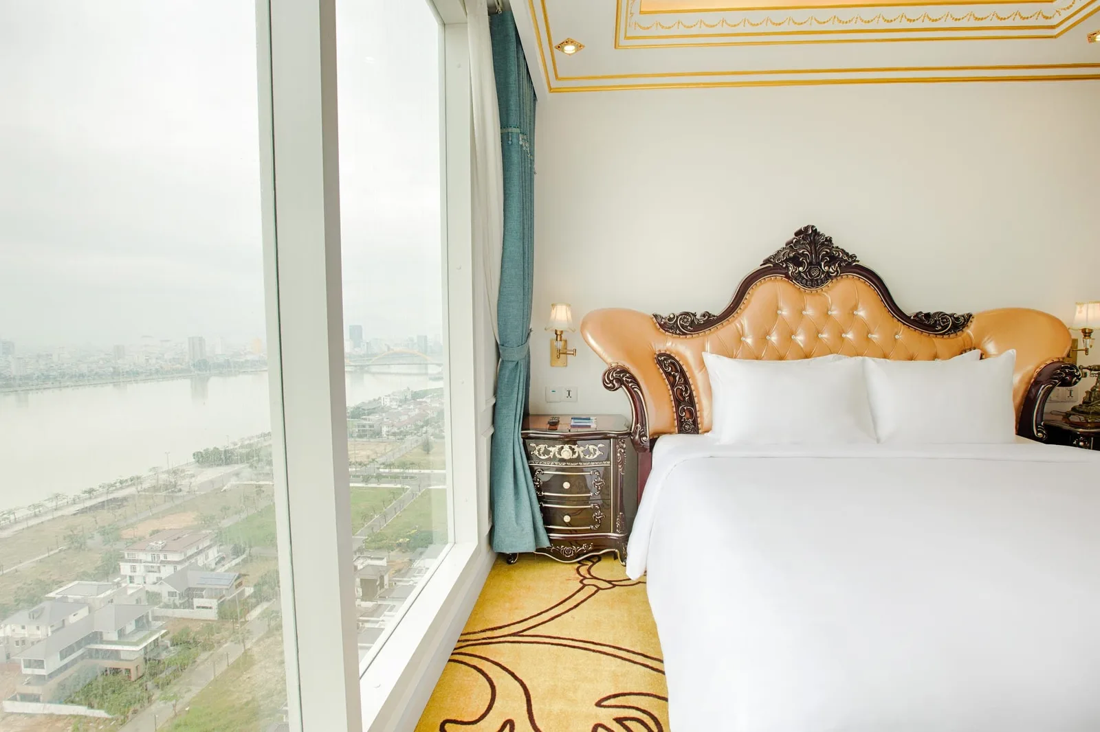 Suite River View