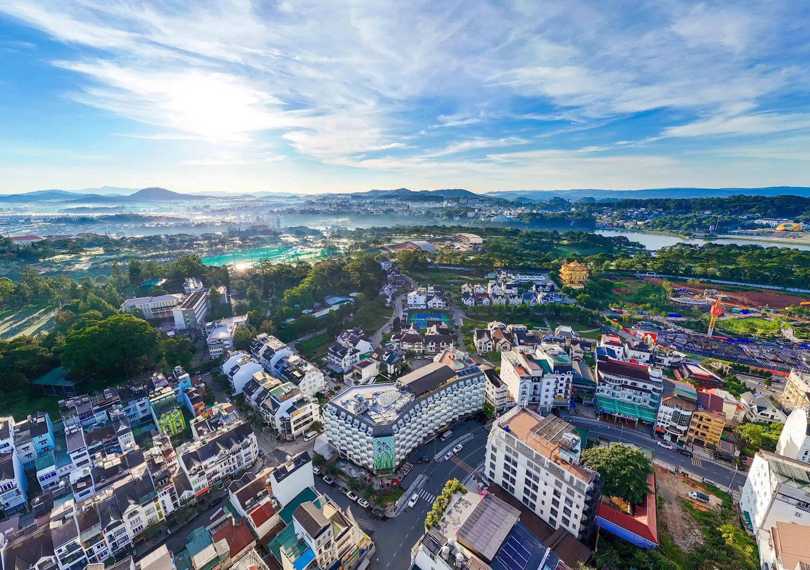 Nesta Valley Dalat Hotel (Golf Valley Hotel)