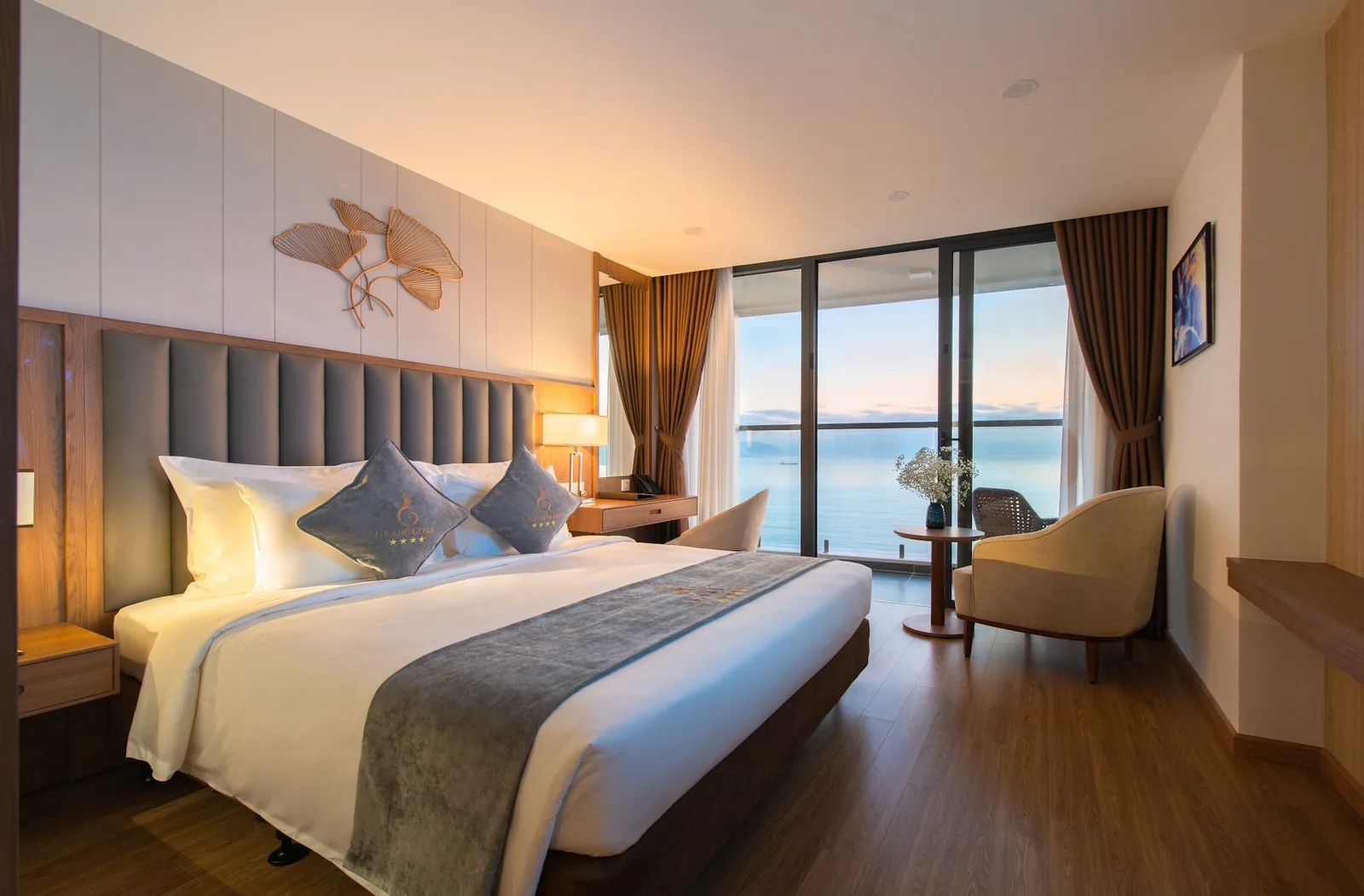 Premier Deluxe Ocean View