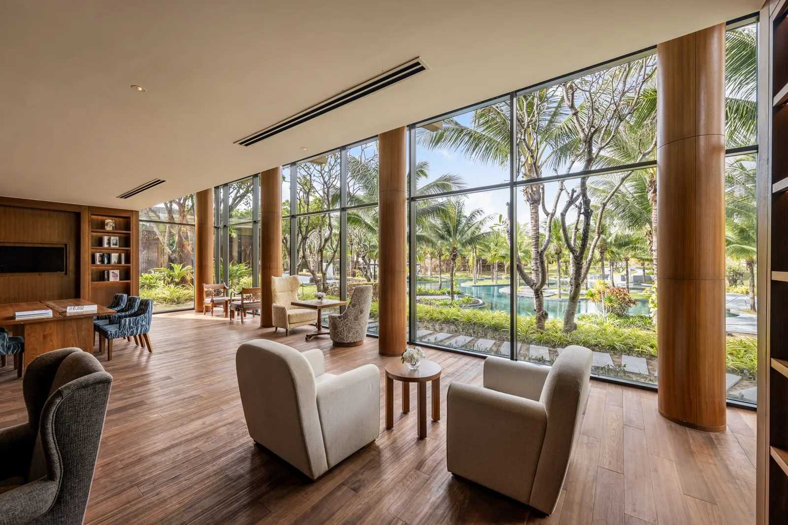 Lounge đọc sách
