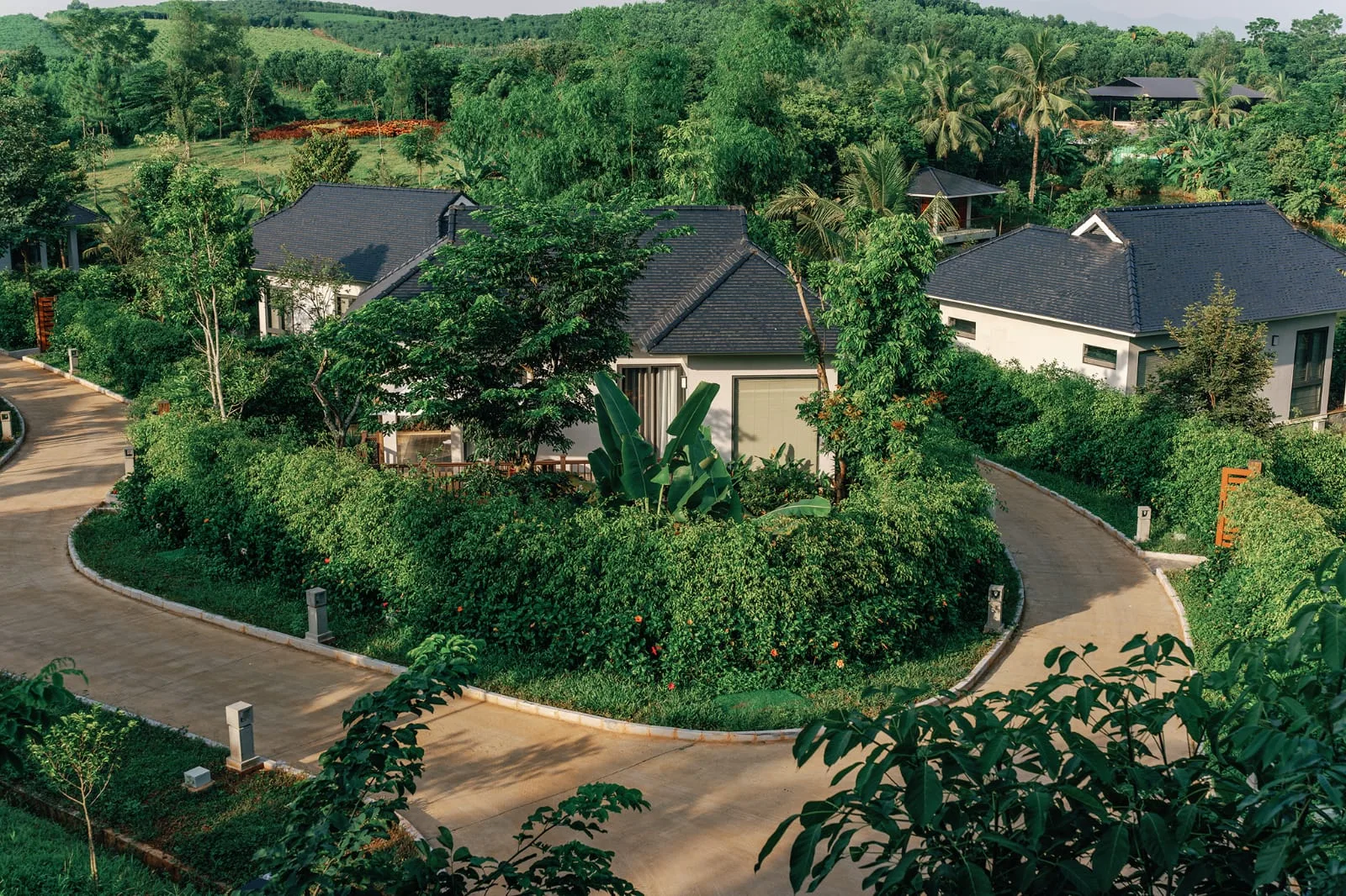 Lamori Resort & Spa 4