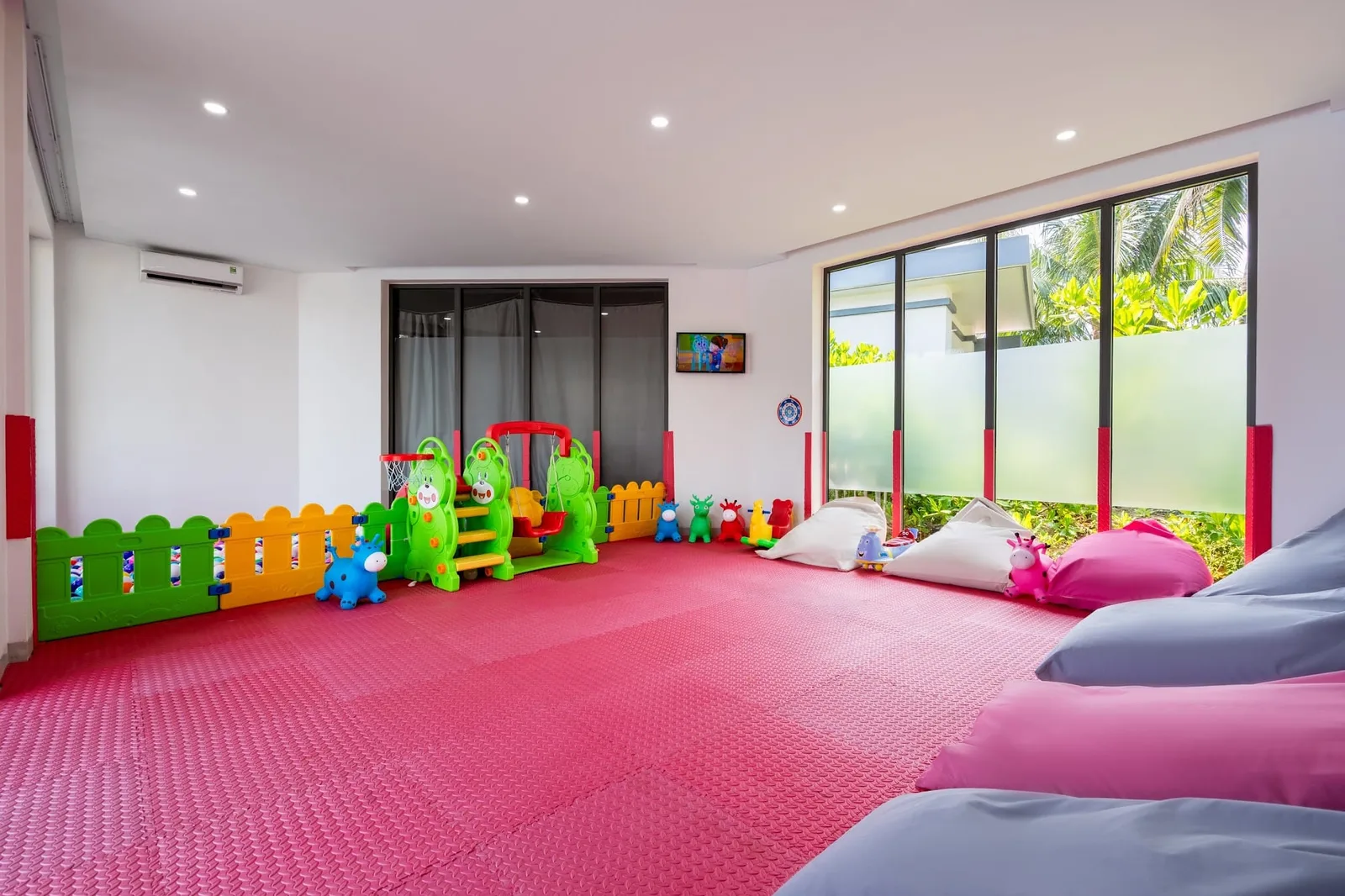 Câu lạc bộ trẻ em