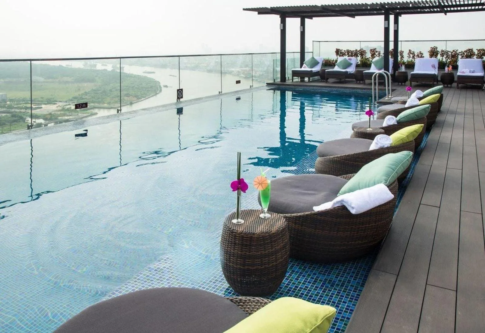 Liberty Central Saigon Riverside