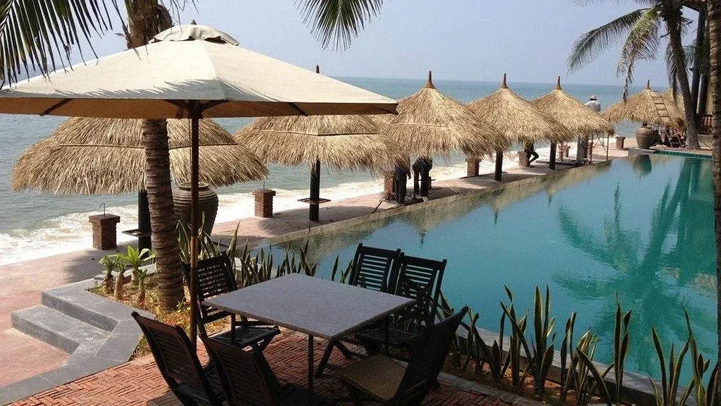 Lotus Village Resort Mui Ne