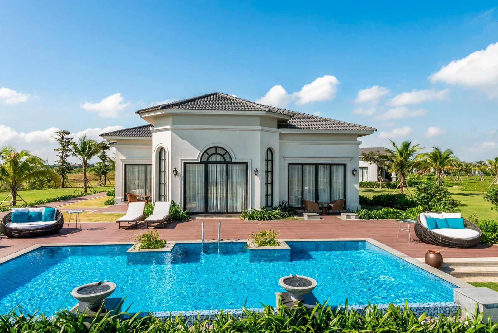 Villa có hồ bơi riêng
