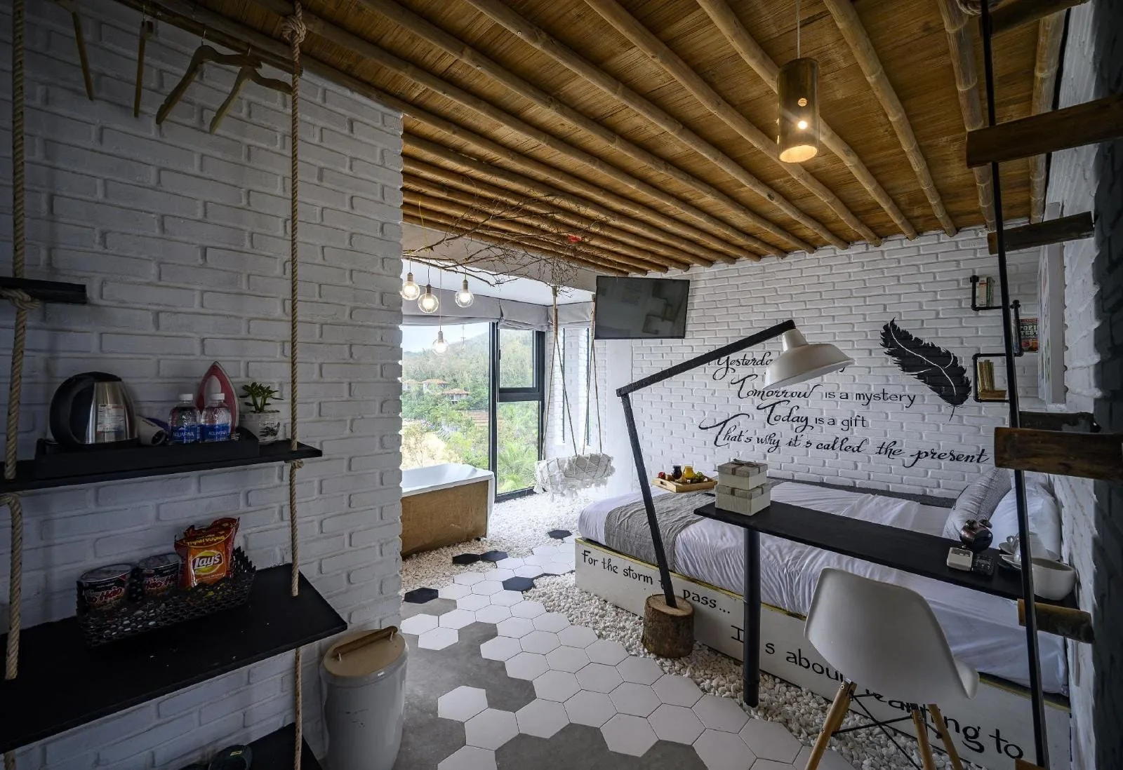 Studio bồn tắm view biển