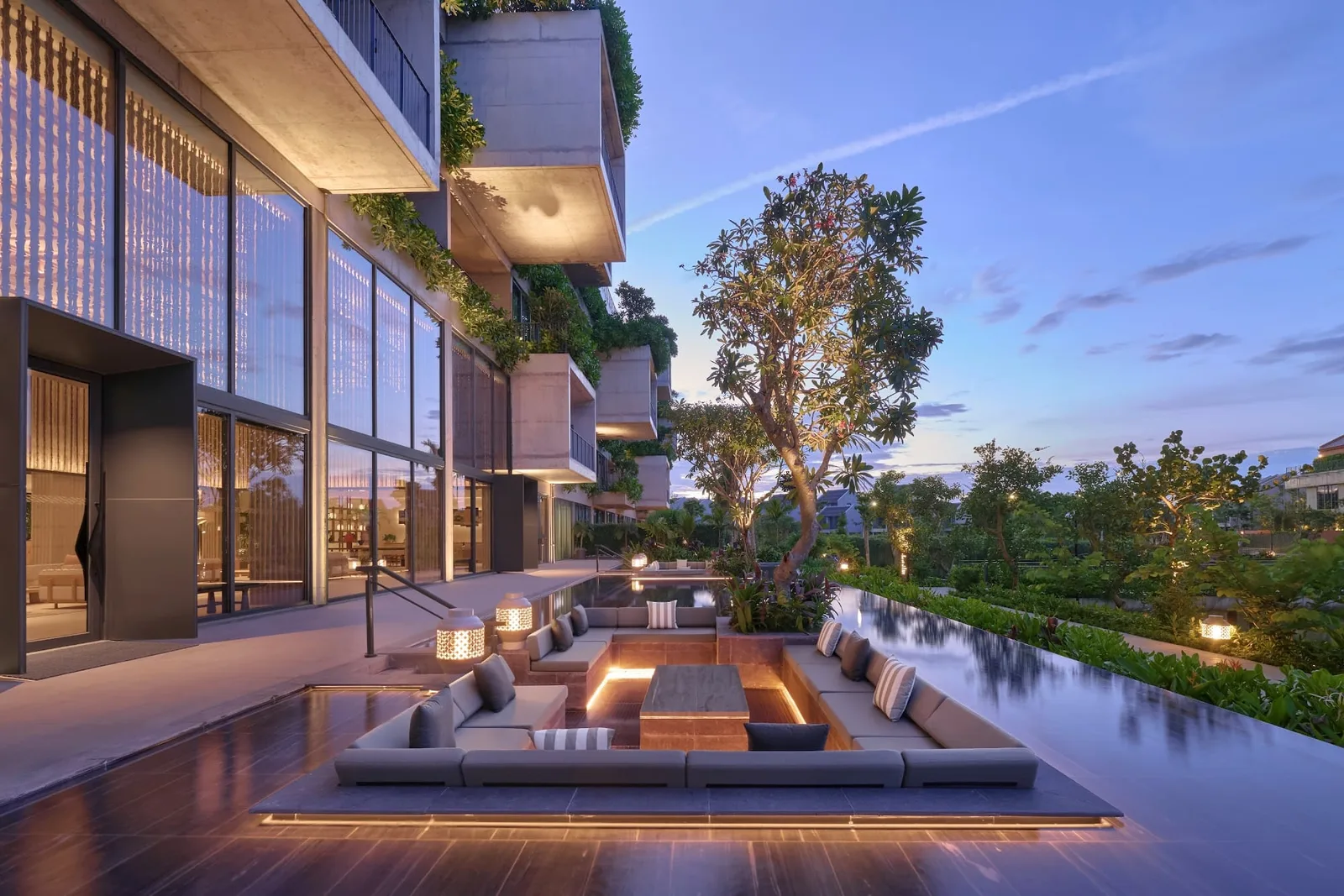 Lounge bên mặt nước