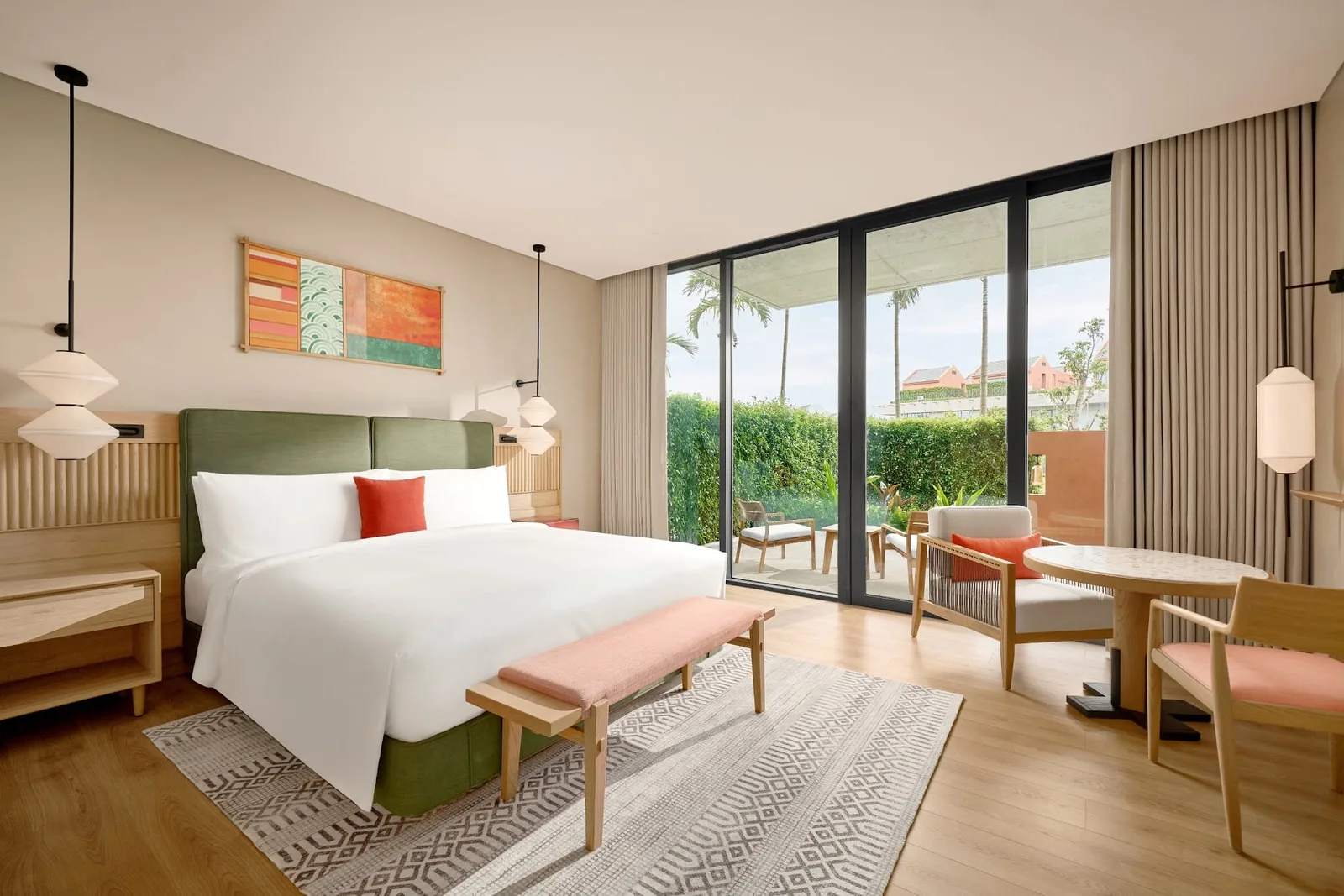 Guest Room Garden View King
