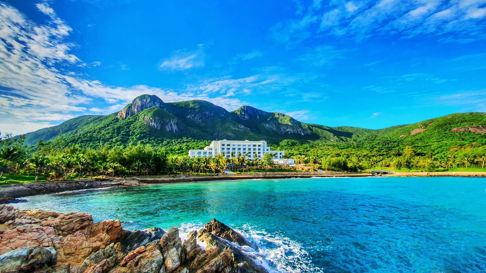 Orson Hotel & Resort Côn Đảo