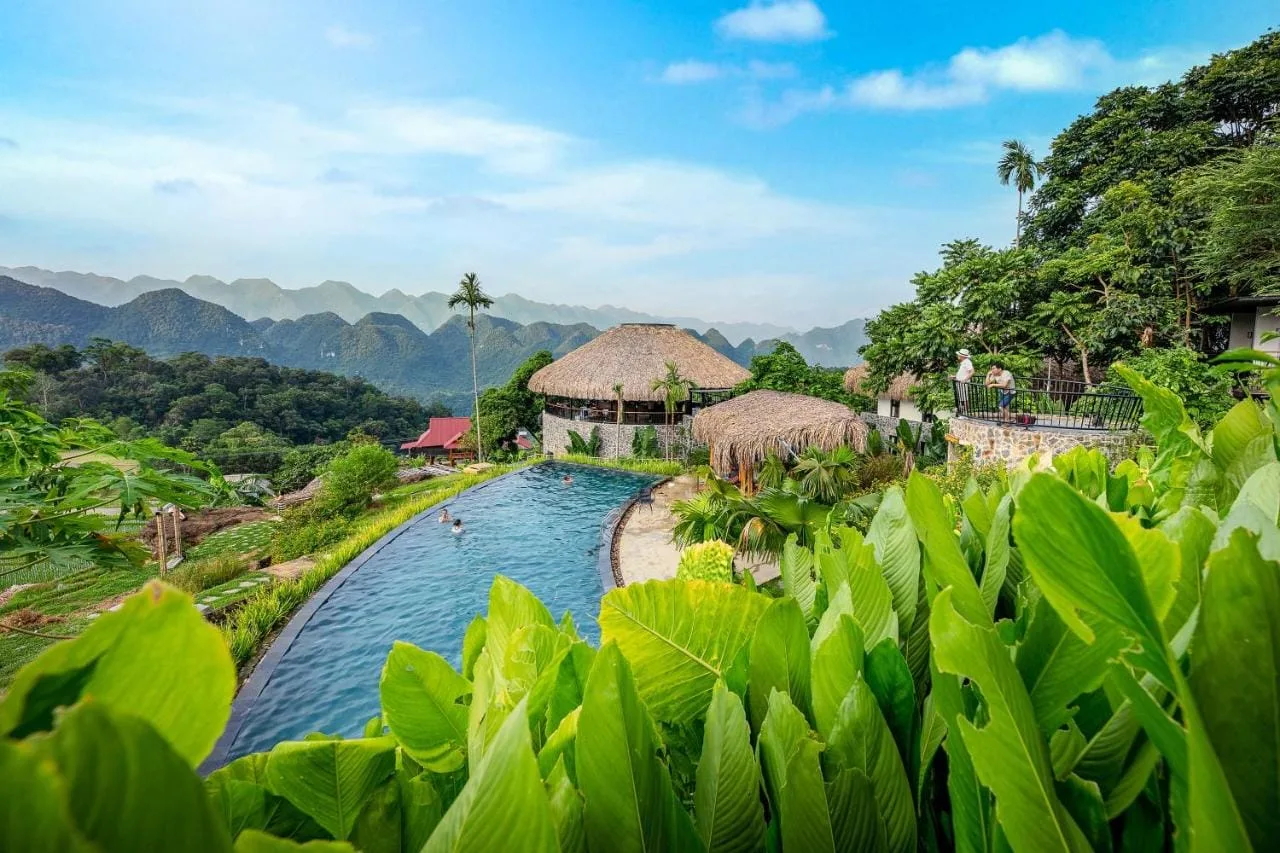 Hồ bơi vô cực