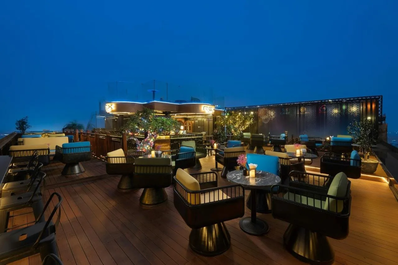 Rex Sky Bar