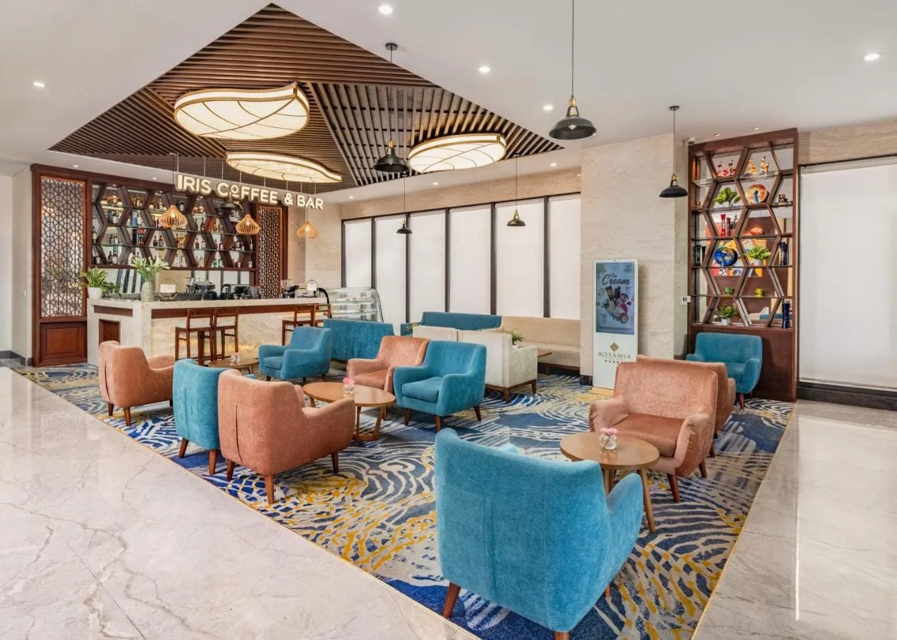 Iris Coffee & Bar