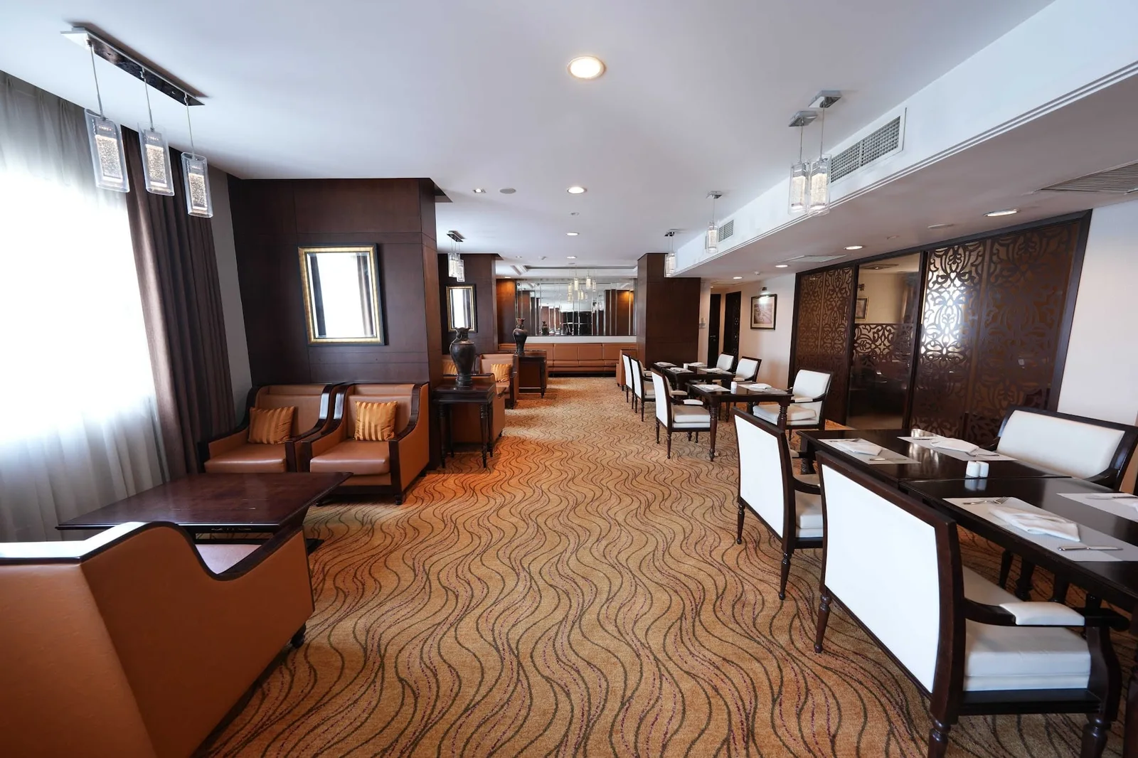 Executive Lounge