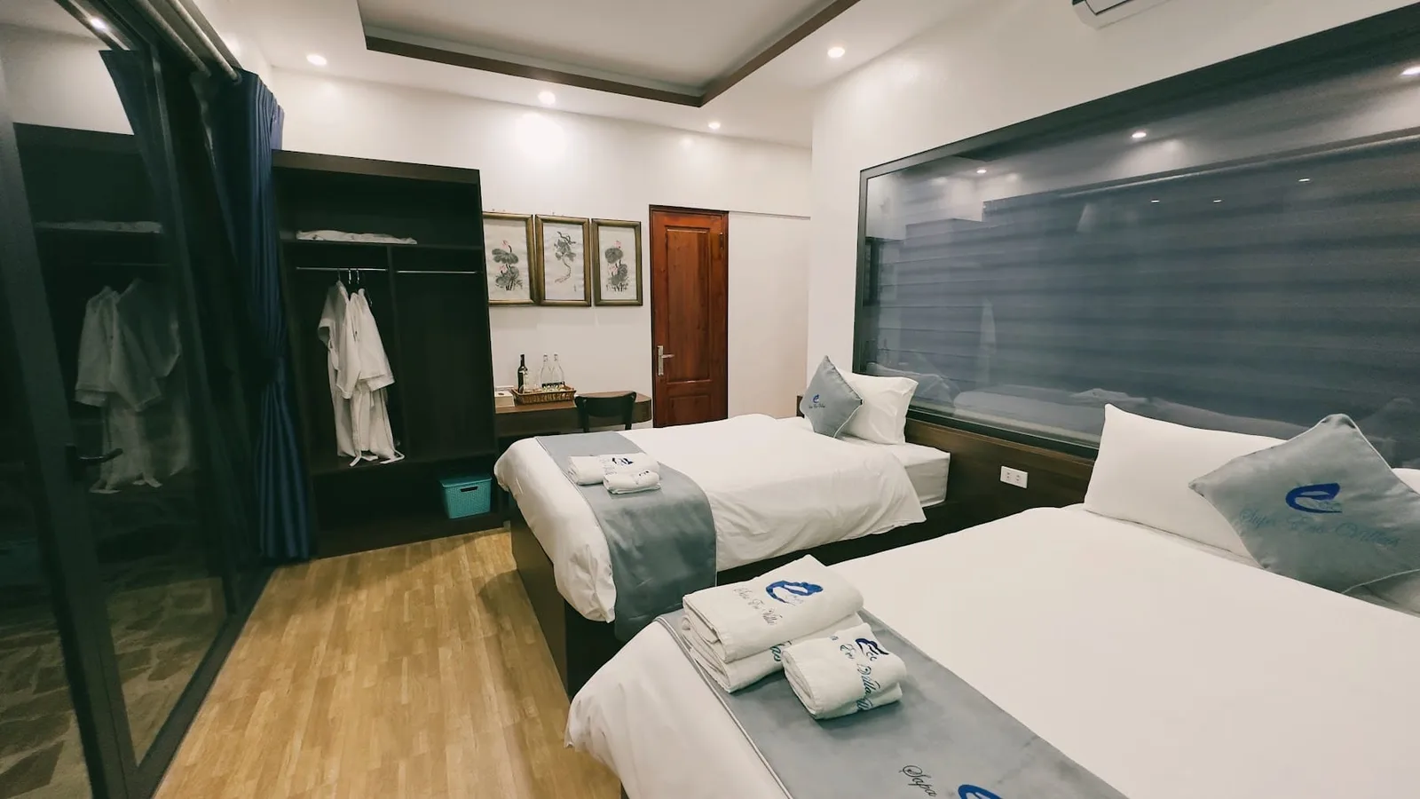 Connecting Family Room