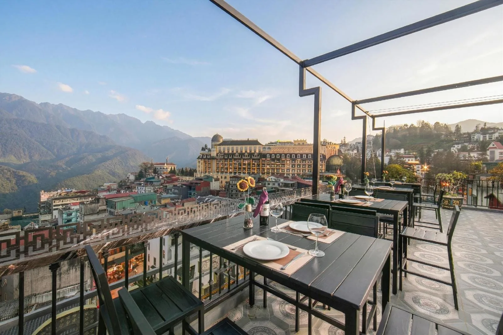 Sapa Horizon Hotel & Skybar