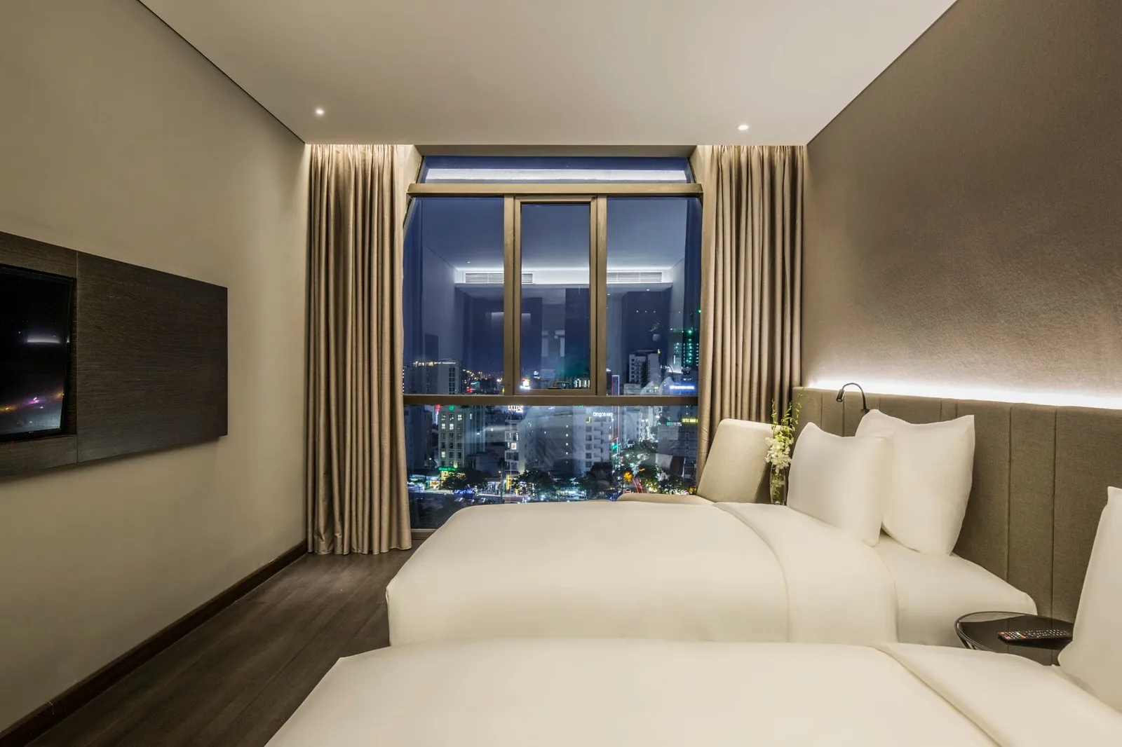 Premier High Floor
