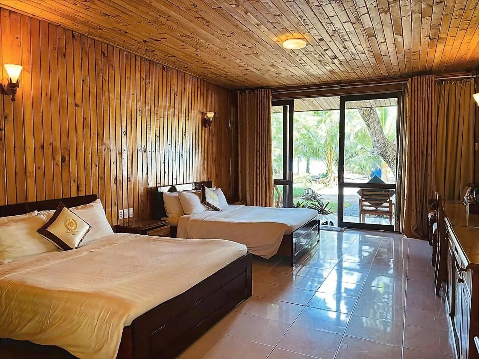 Bungalow sát bãi An Hải