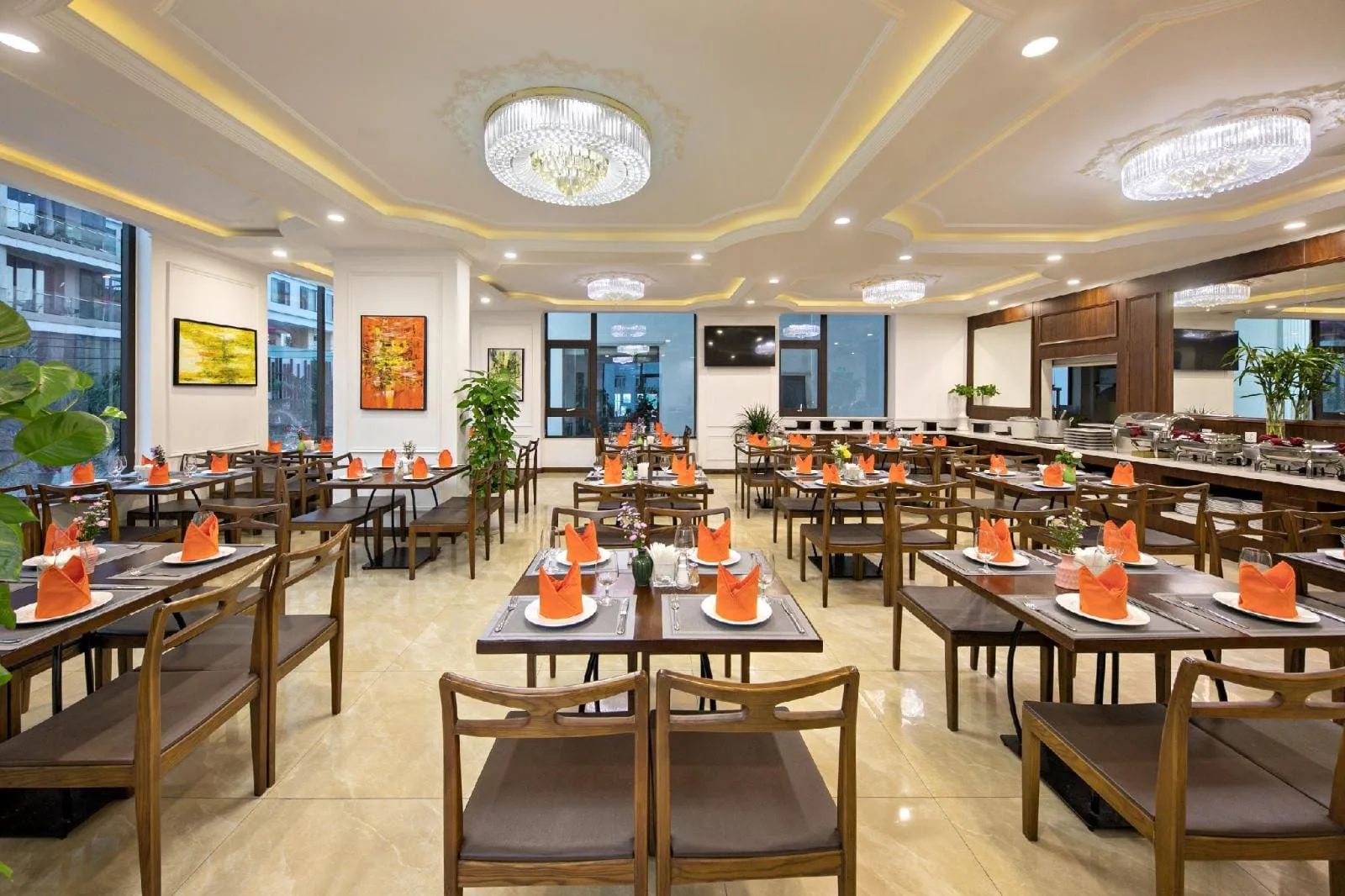 Nhà hàng tầng 2