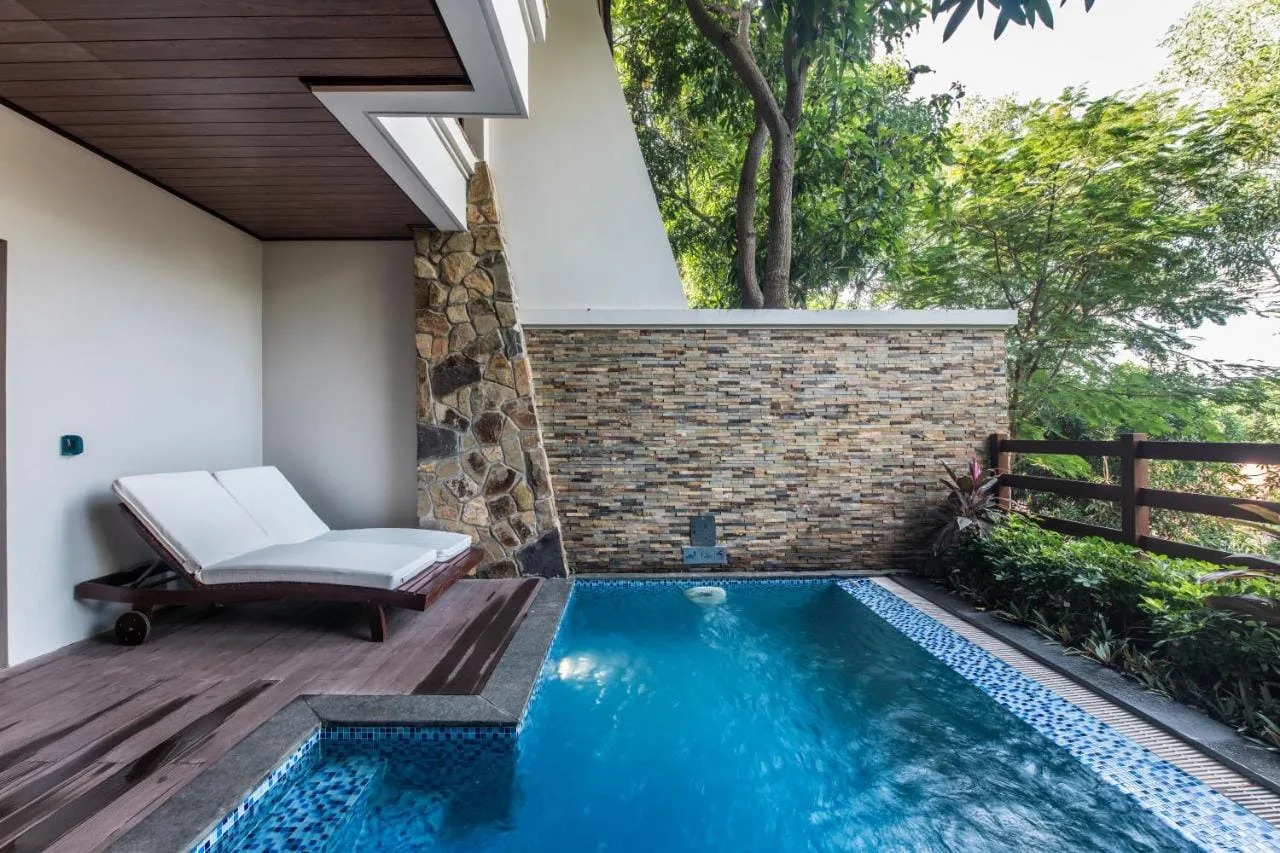 Hồ bơi riêng trong từng biệt thự