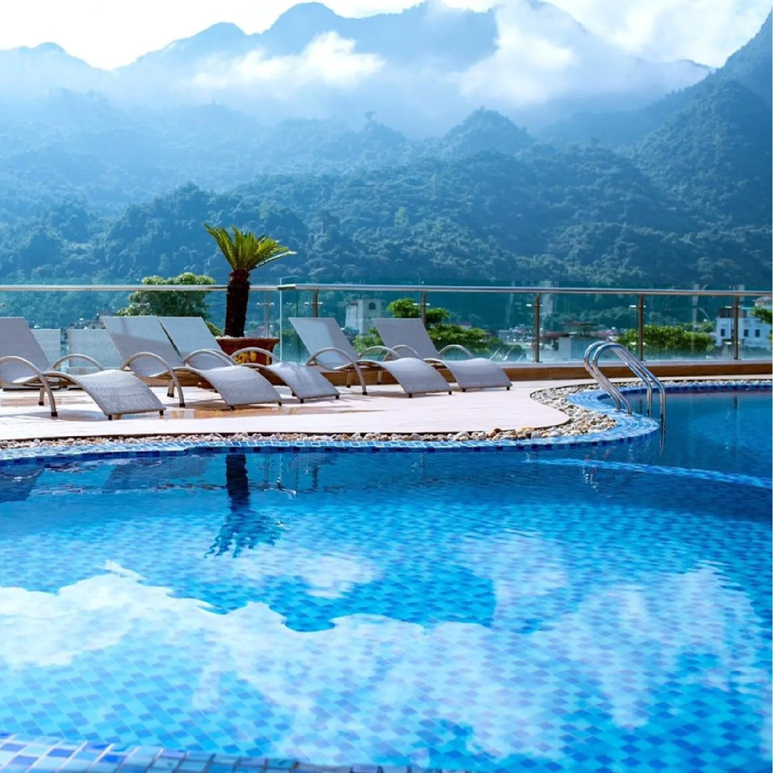 Yên Biên Luxury Hotel